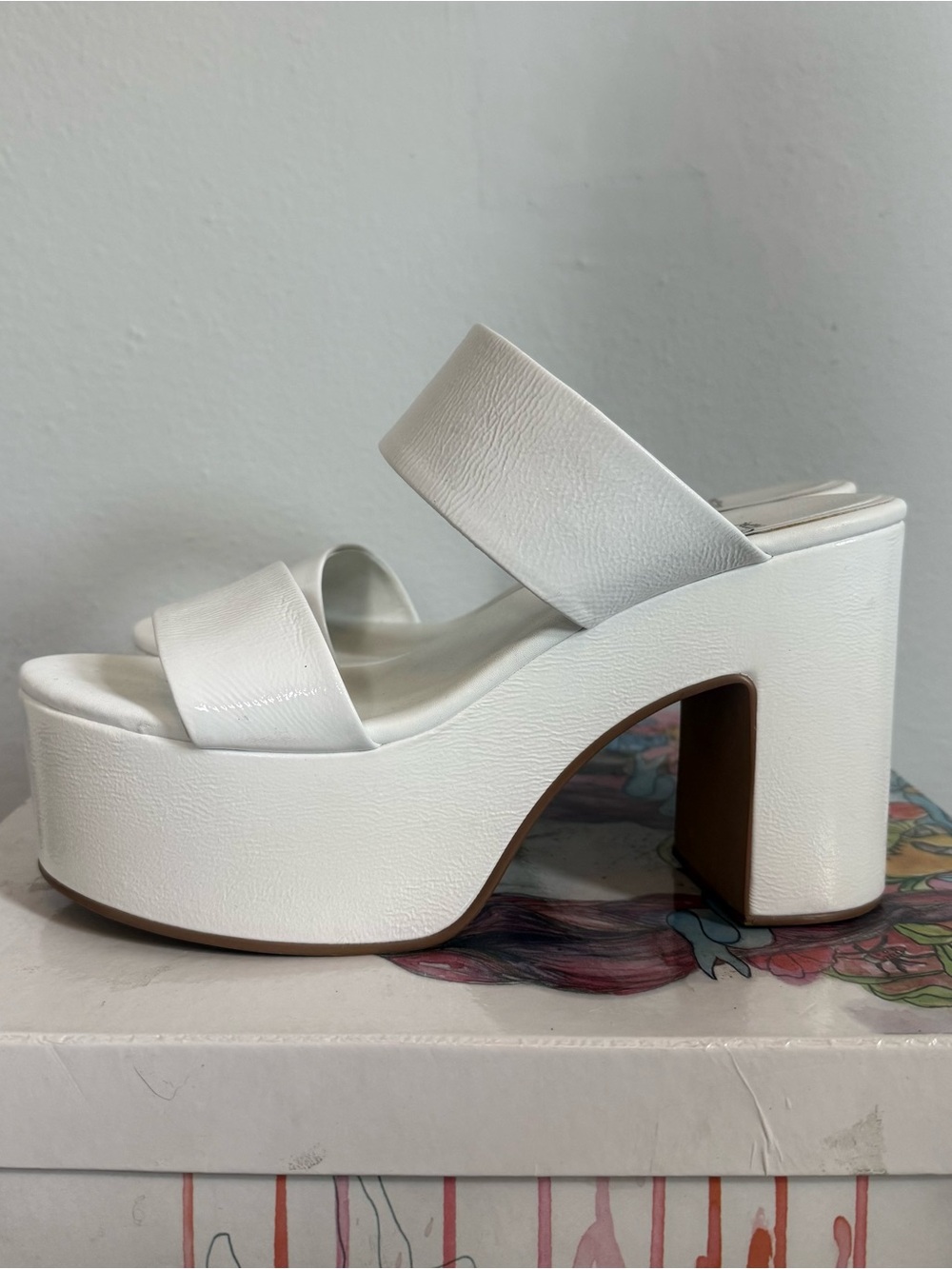 Jeffrey Campbell White Double-Band Platform Sandals